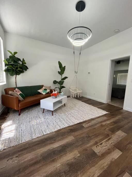 Вилла Luxury 2Br Within Walking Distance To Nightlife!! Ковингтон Экстерьер фото