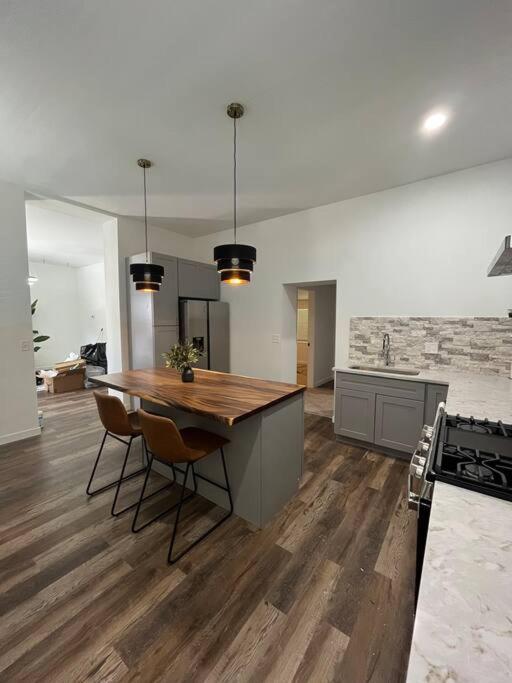 Вилла Luxury 2Br Within Walking Distance To Nightlife!! Ковингтон Экстерьер фото