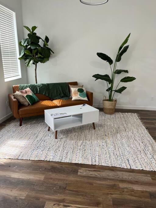 Вилла Luxury 2Br Within Walking Distance To Nightlife!! Ковингтон Экстерьер фото
